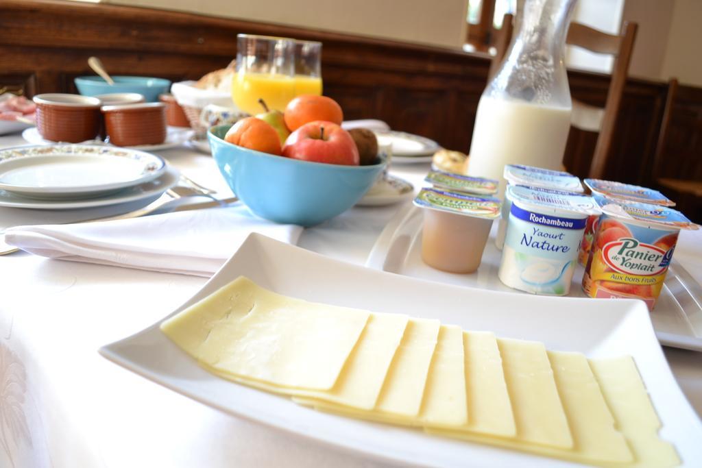 L'Auberge Des Sources Druyes-les-Belles-Fontaines Eksteriør billede